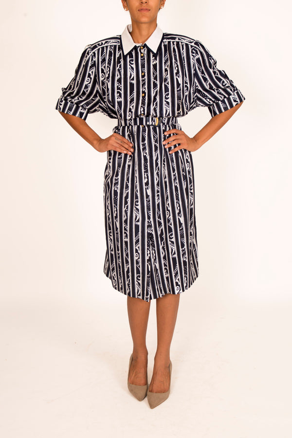 '70s Vintage Shirt Dress with Cinched Waist