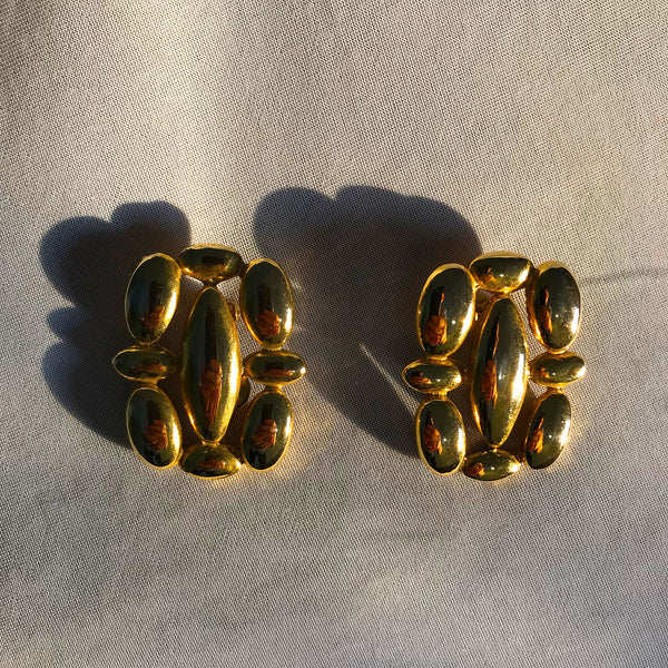 Buy Vintage 1960s Golden Clip-On Earrings on Bodements.com