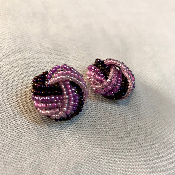 '60s Twisted Purple Beads Clip On Earrings