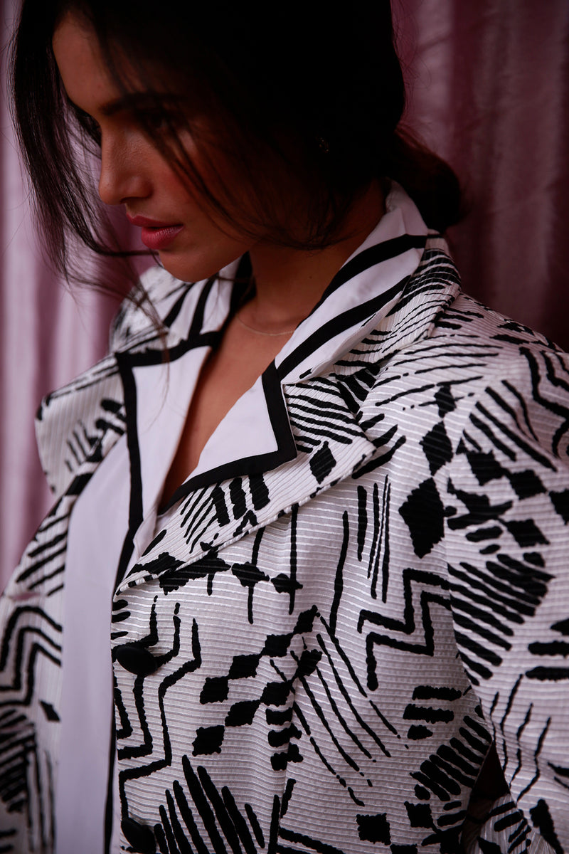 Buy Vintage Graphic Print Blazer Jacket for Woman on Bodements.com