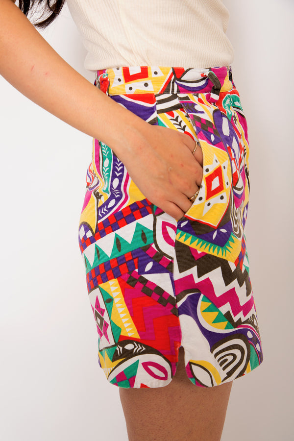Buy Vintage '90s Printed High-Waist Shorts for woman on Bodements.com
