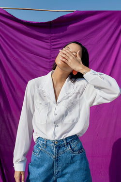 Buy Vintage 'Jenny' White Western Shirt with Lace Embroideries for woman on Bodements