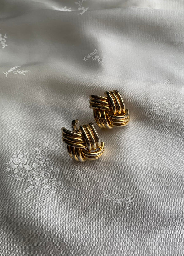 90's Golden Square earrings